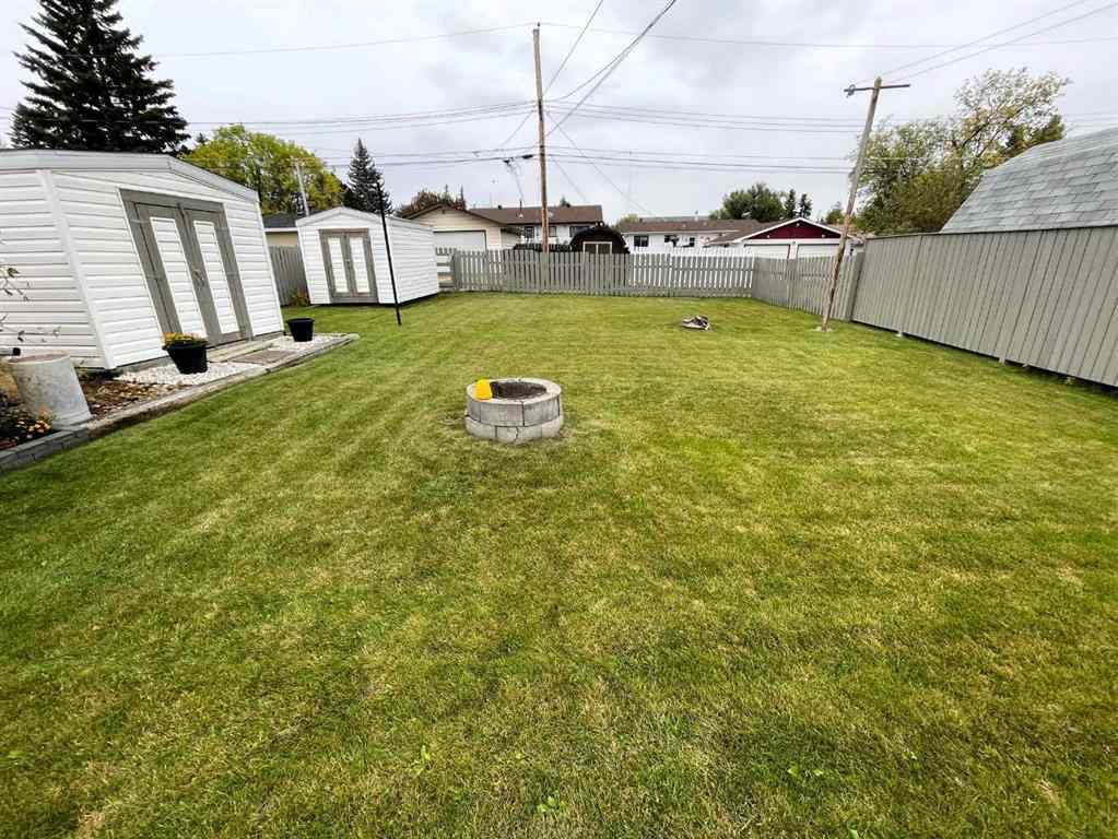 MLS® A2167587 - 4820 17 Avenue  in Edson Edson, Residential