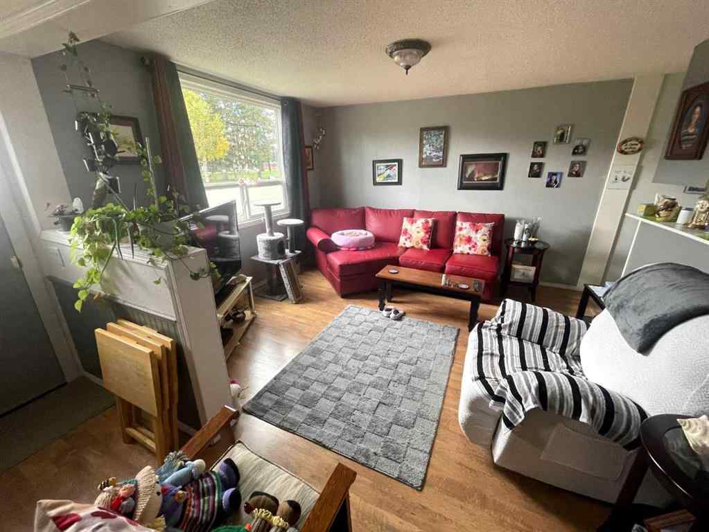 MLS® A2167587 - 4820 17 Avenue  in Edson Edson, Residential