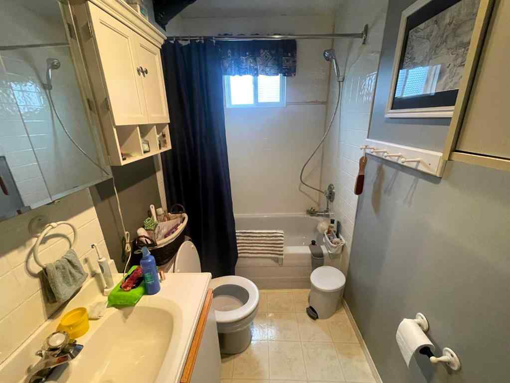 MLS® A2167587 - 4820 17 Avenue  in Edson Edson, Residential