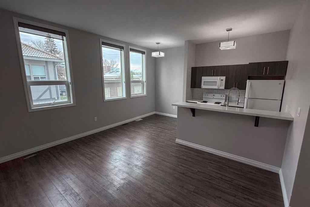 MLS® A2167980 - 333 2 Street E in Downtown Drumheller Drumheller, Commercial