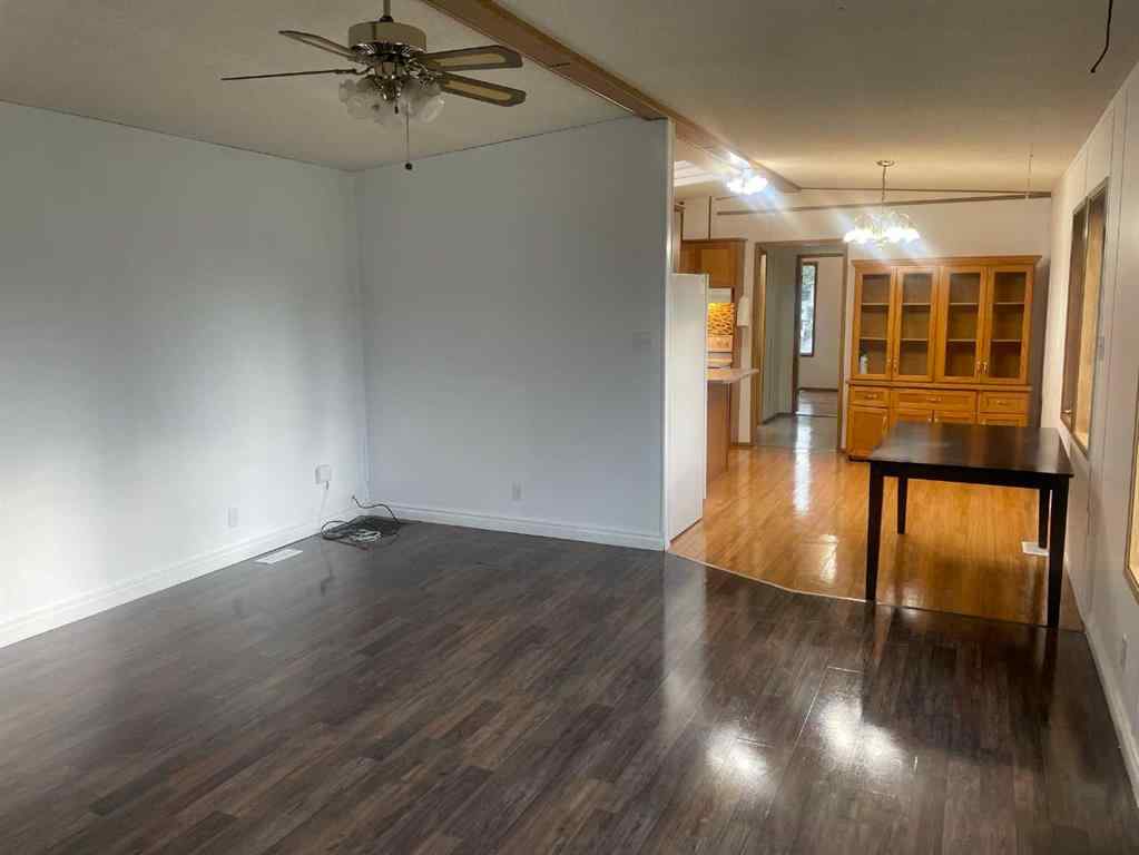 MLS® A2167993 - 7802 97 Avenue  in Cheviot Heights MHP Peace River, Mobile