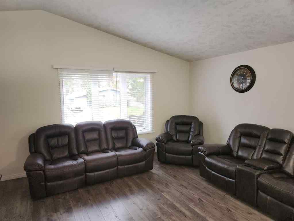 MLS® A2168116 - 4832-57Ave .  NW in NONE High Prairie, Residential
