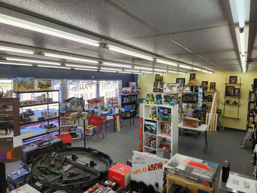 MLS® A2168620 - 208 Railway Avenue E in Downtown Drumheller Drumheller, Commercial