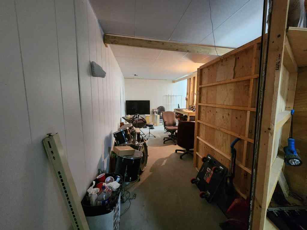 MLS® A2168620 - 208 Railway Avenue E in Downtown Drumheller Drumheller, Commercial