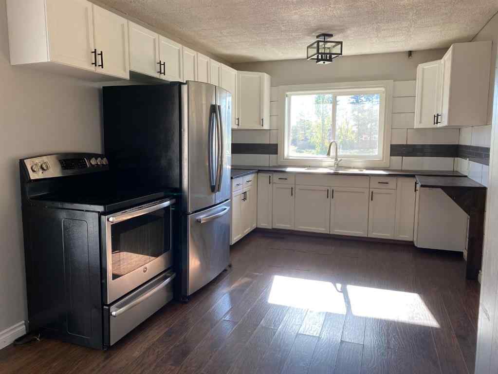 MLS® A2169560 - 209 Main Street   in NONE Waseca, Residential