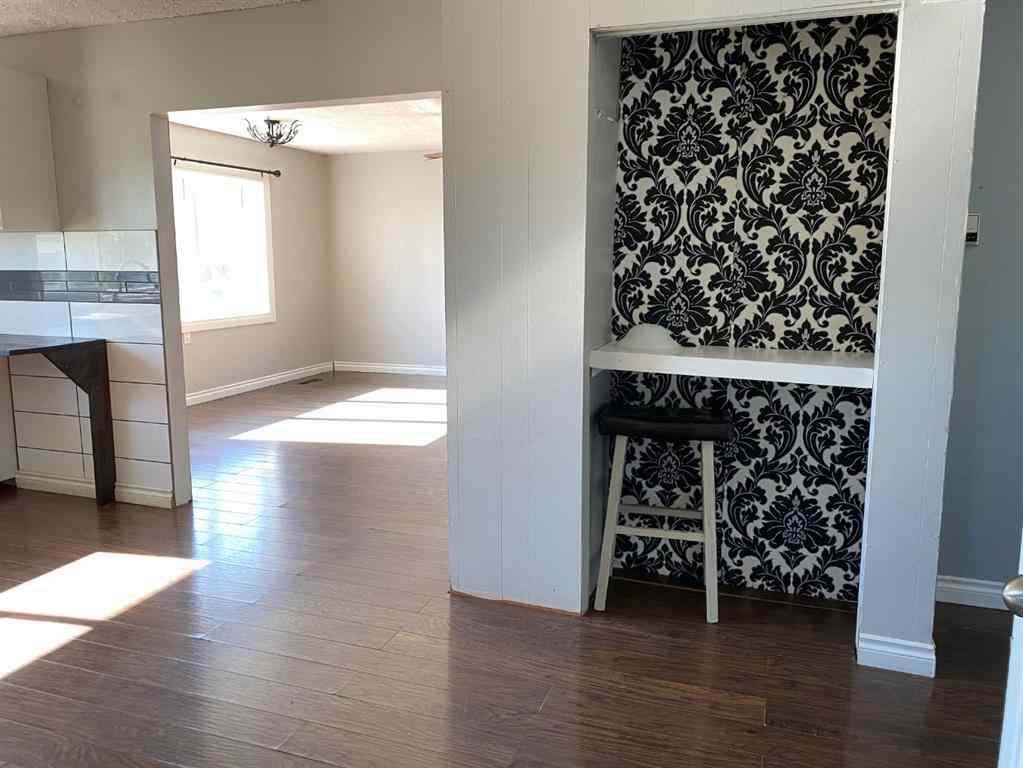 MLS® A2169560 - 209 Main Street   in NONE Waseca, Residential