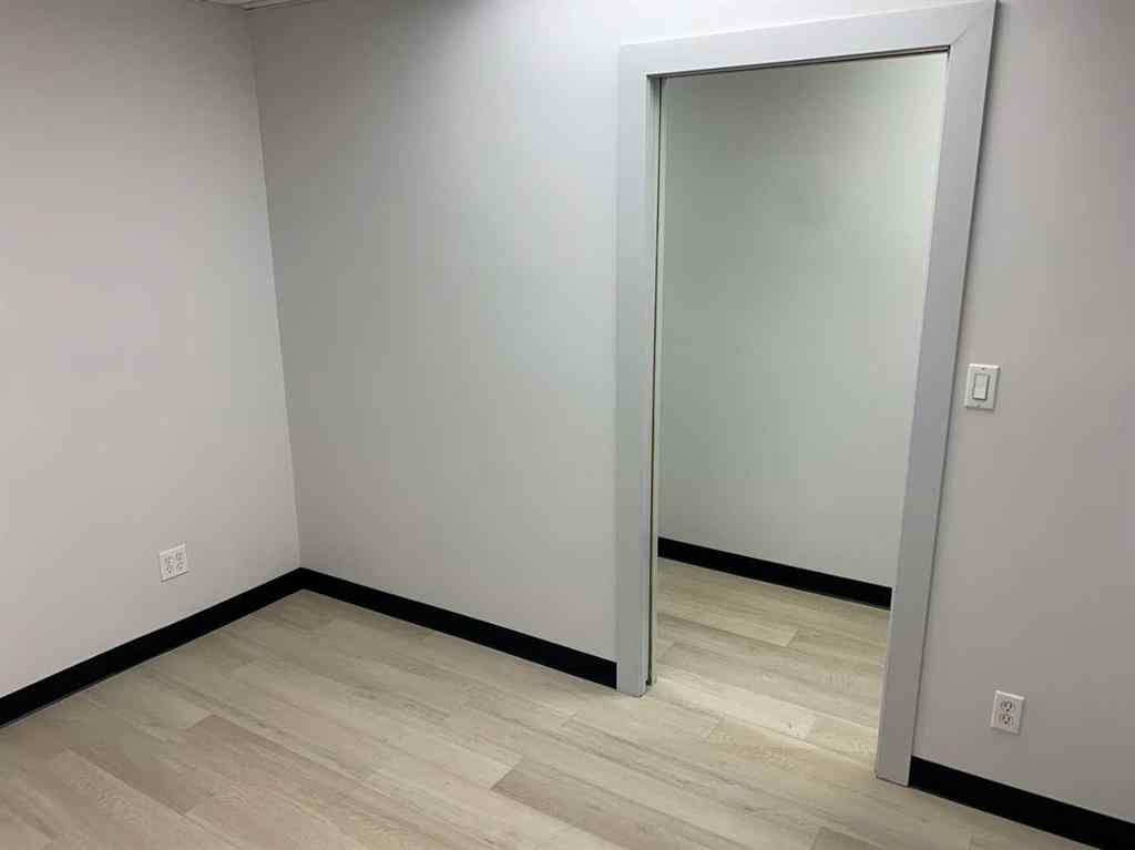 MLS® A2169809 - 4135 Edmonton Trail NE in Greenview Industrial Park Calgary, Commercial