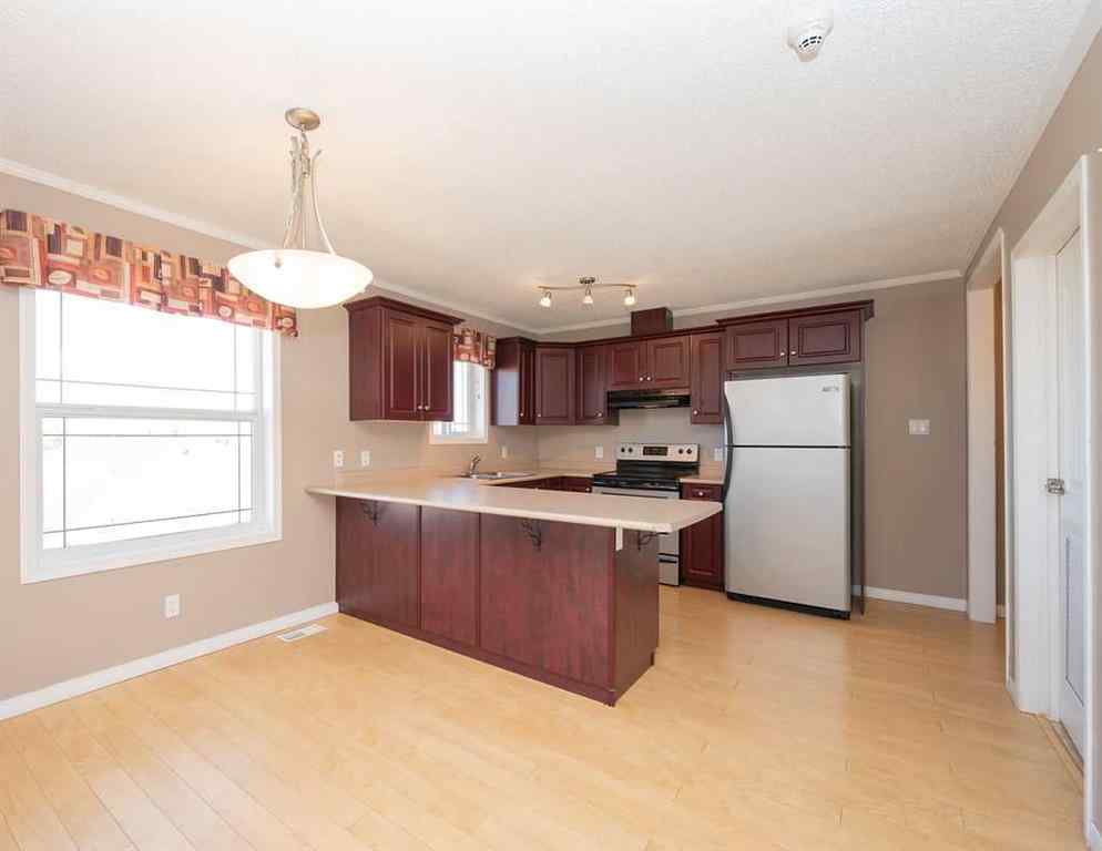 MLS® A2170160 - Unit #202, 303, 304 2814- 48 Avenue  in Athabasca Town Athabasca, Multi-Family