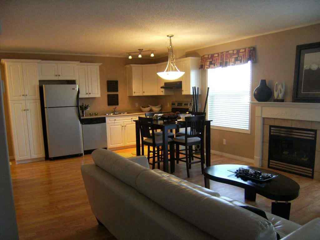 MLS® A2170160 - Unit #202, 303, 304 2814- 48 Avenue  in Athabasca Town Athabasca, Multi-Family