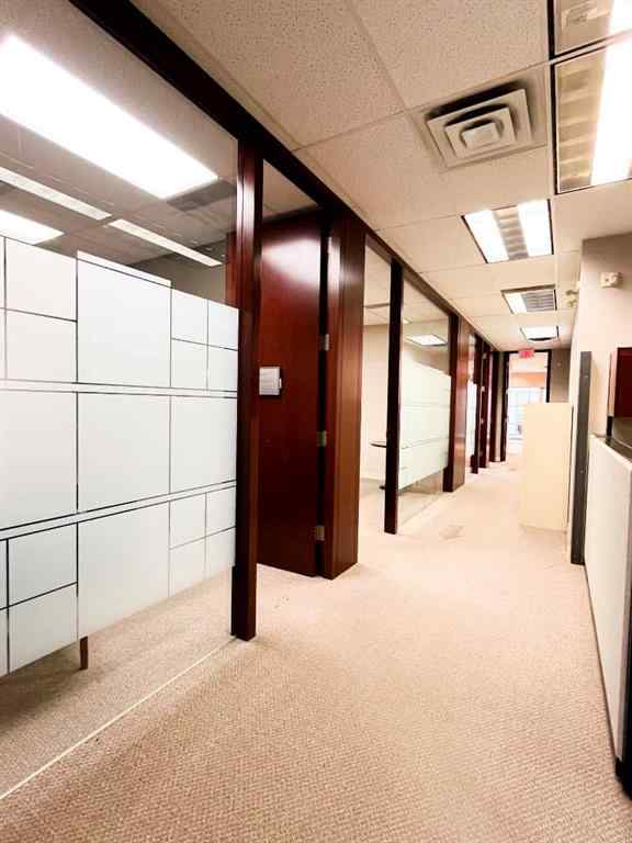 MLS® A2170186 - Unit #101 505 1 Street SE in SE Hill Medicine Hat, Commercial