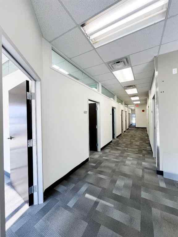 MLS® A2170206 - Unit #101 1111 Kingsway Avenue SE in River Flats Medicine Hat, Commercial