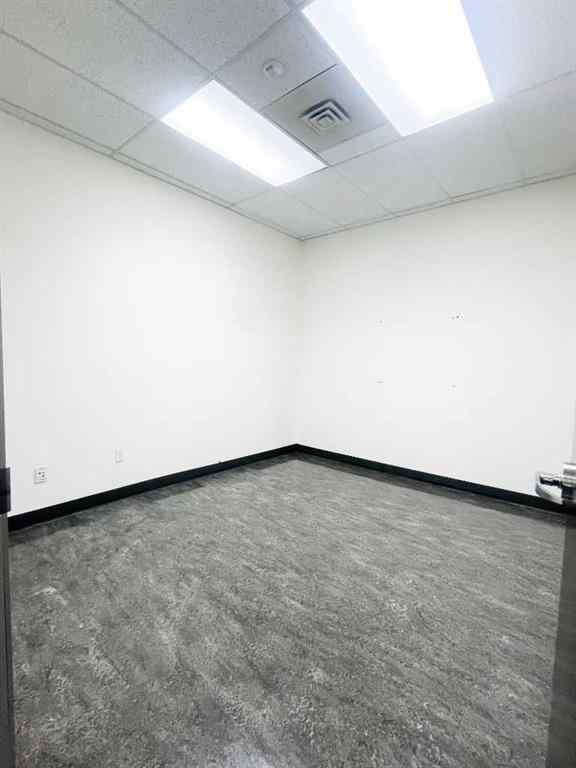 MLS® A2170206 - Unit #101 1111 Kingsway Avenue SE in River Flats Medicine Hat, Commercial