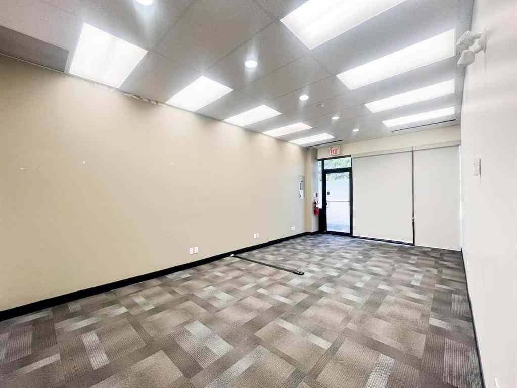 MLS® A2170206 - Unit #101 1111 Kingsway Avenue SE in River Flats Medicine Hat, Commercial