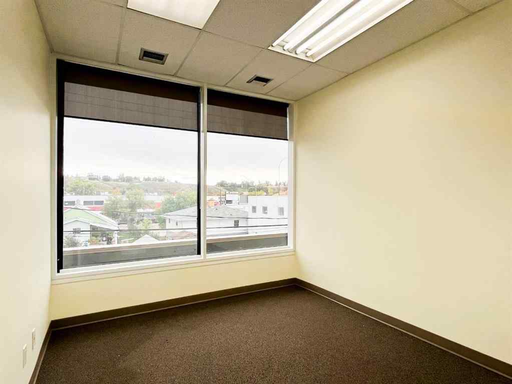 MLS® A2170226 - Unit #210 1111 Kingsway Avenue SE in River Flats Medicine Hat, Commercial