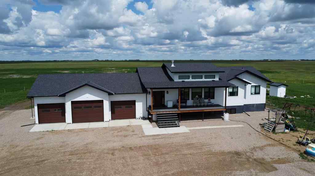 MLS® A2170521 - 10272 Township Road 300   in NONE Rural Special Areas No. 2, Residential