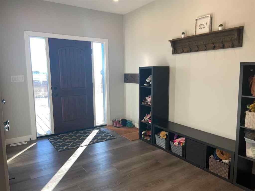 MLS® A2170521 - 10272 Township Road 300   in NONE Rural Special Areas No. 2, Residential