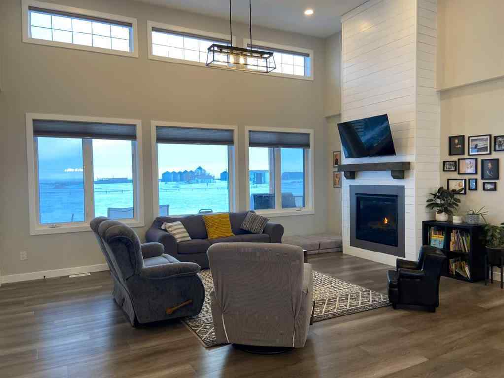 MLS® A2170521 - 10272 Township Road 300   in NONE Rural Special Areas No. 2, Residential