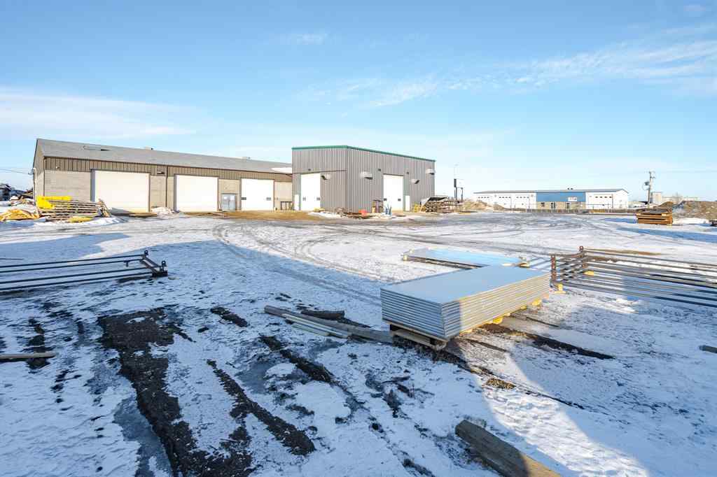 MLS® A2170558 - 4702 40 Avenue  in East Lloydminster Lloydminster, Commercial