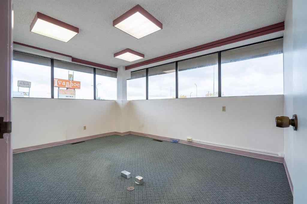 MLS® A2170867 - Unit #Suite D 6209 44 Street  in Parkview Estates Lloydminster, Commercial