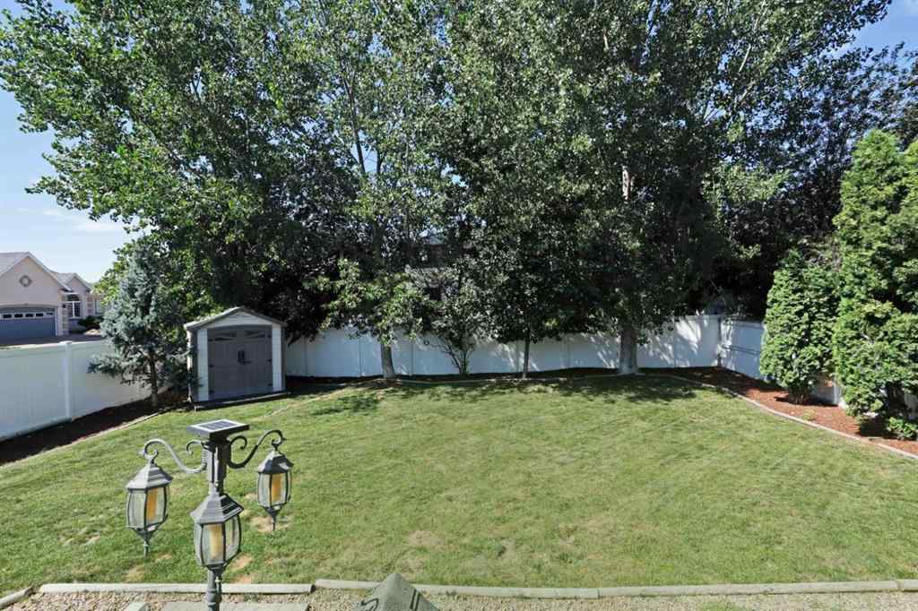 MLS® A2171296 - 87 Greystone Close E in Greystone Brooks, Residential