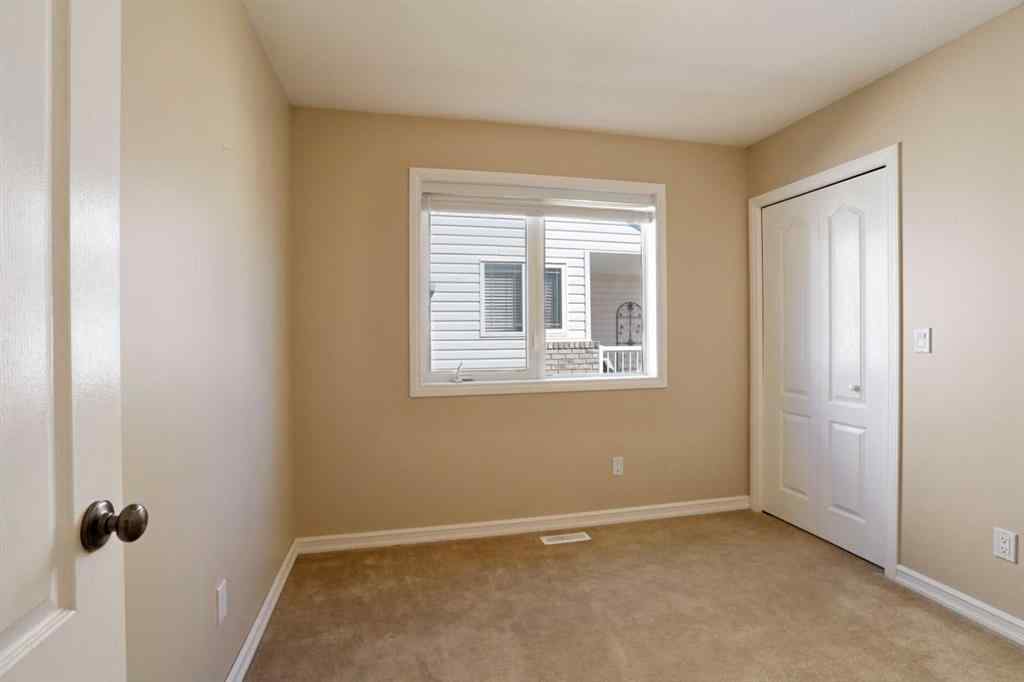 MLS® A2171296 - 87 Greystone Close E in Greystone Brooks, Residential