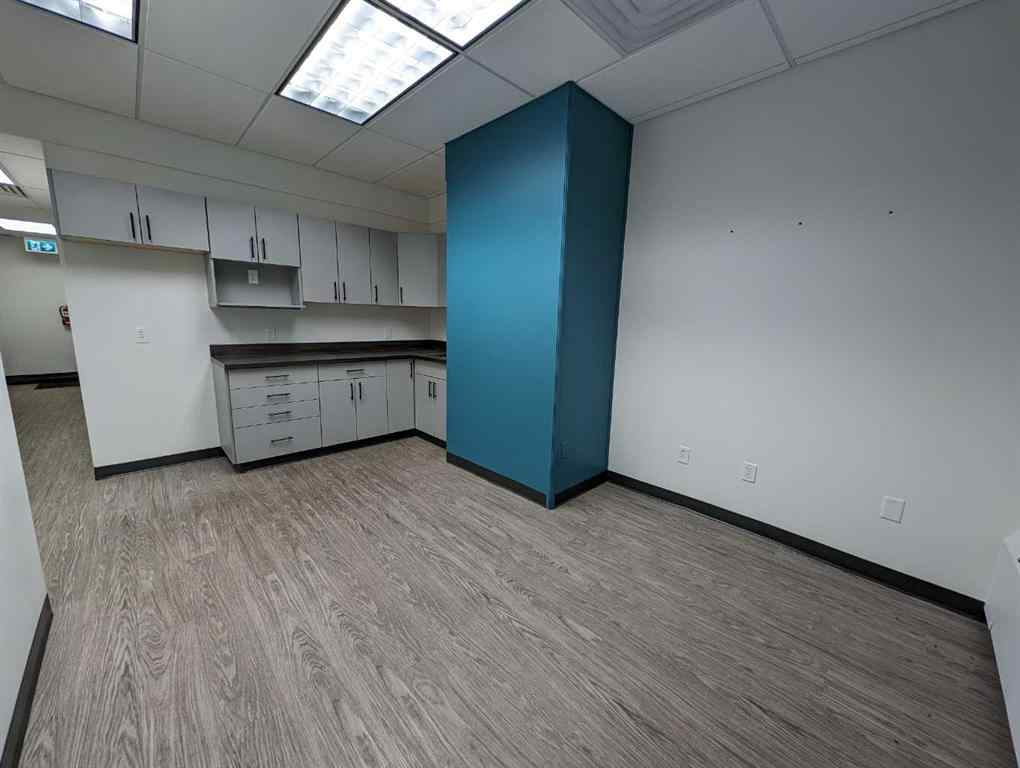 MLS® A2171445 - Unit #101 556 4 Street SE in SE Hill Medicine Hat, Commercial