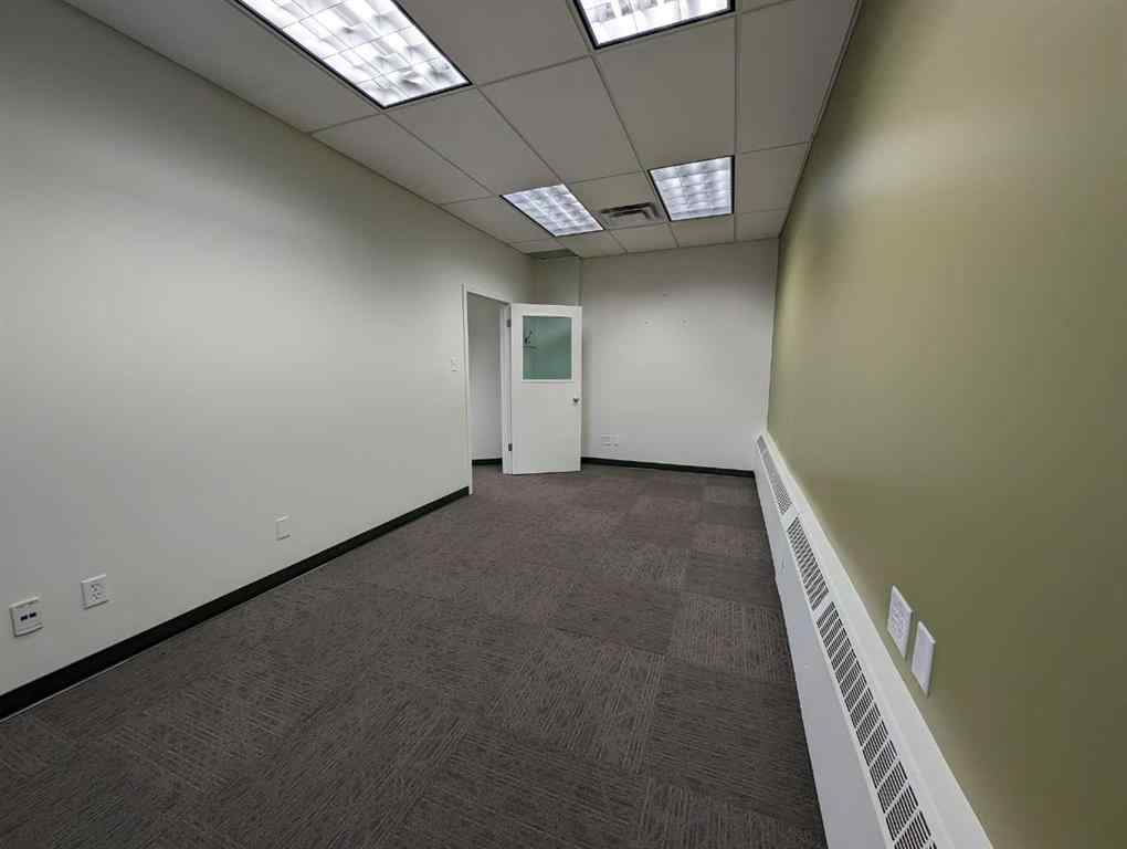 MLS® A2171445 - Unit #101 556 4 Street SE in SE Hill Medicine Hat, Commercial