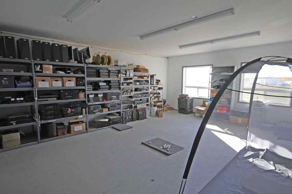 MLS® A2171838 - Unit #101 17 Sylvaire Close  in Beju Industrial Park Sylvan Lake, Commercial