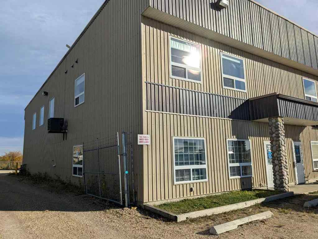 MLS® A2171838 - Unit #101 17 Sylvaire Close  in Beju Industrial Park Sylvan Lake, Commercial