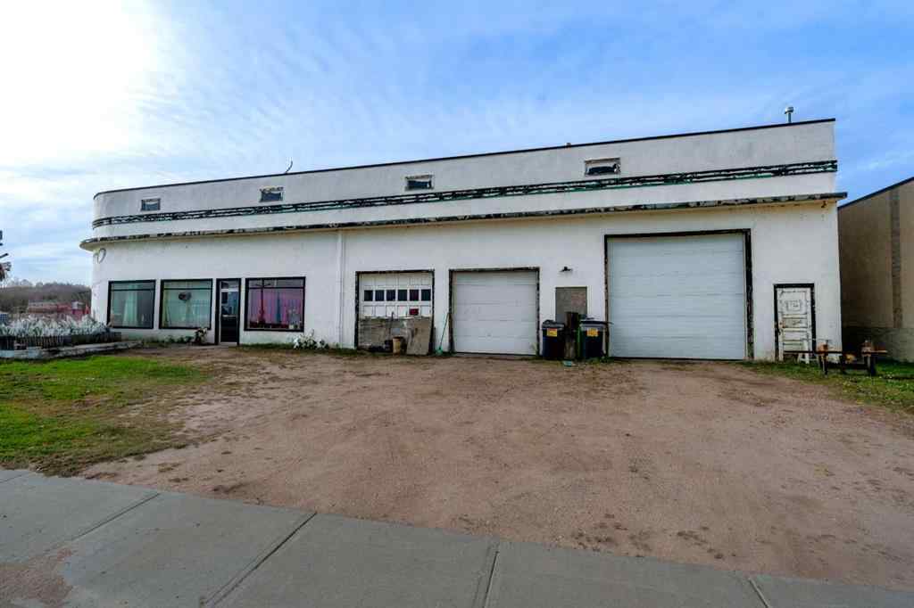 MLS® A2172252 - 4806 50 St.   in Holden Holden, Commercial