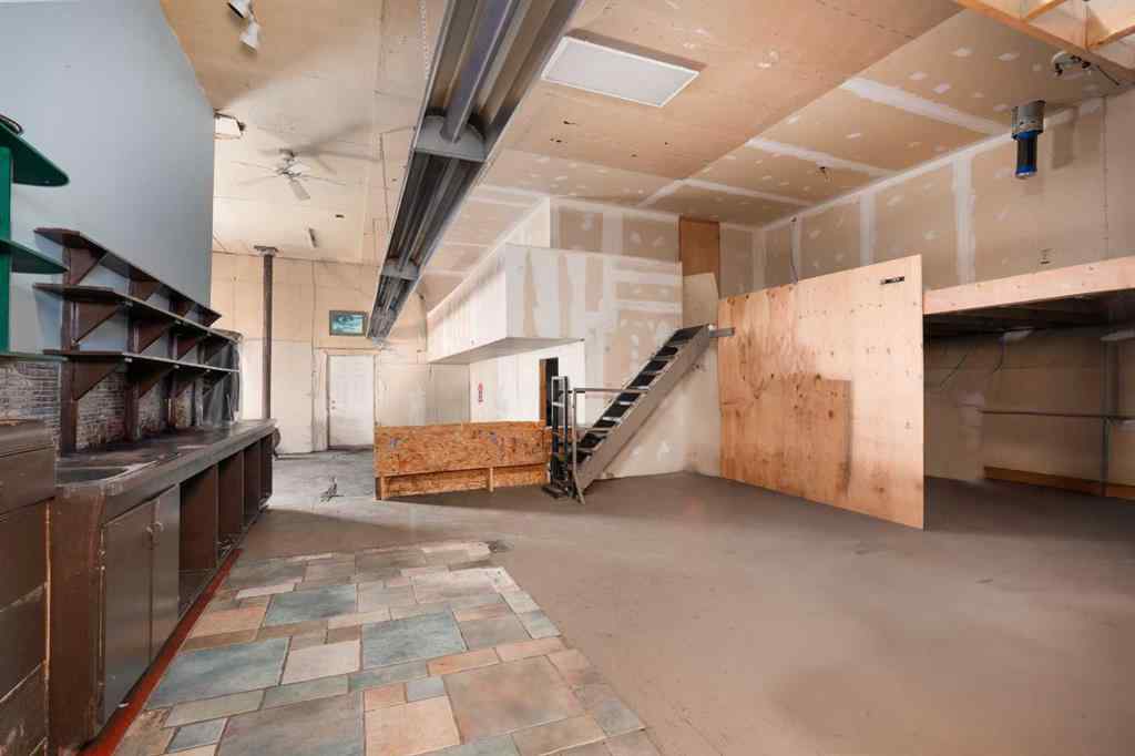 MLS® A2172252 - 4806 50 St.   in Holden Holden, Commercial