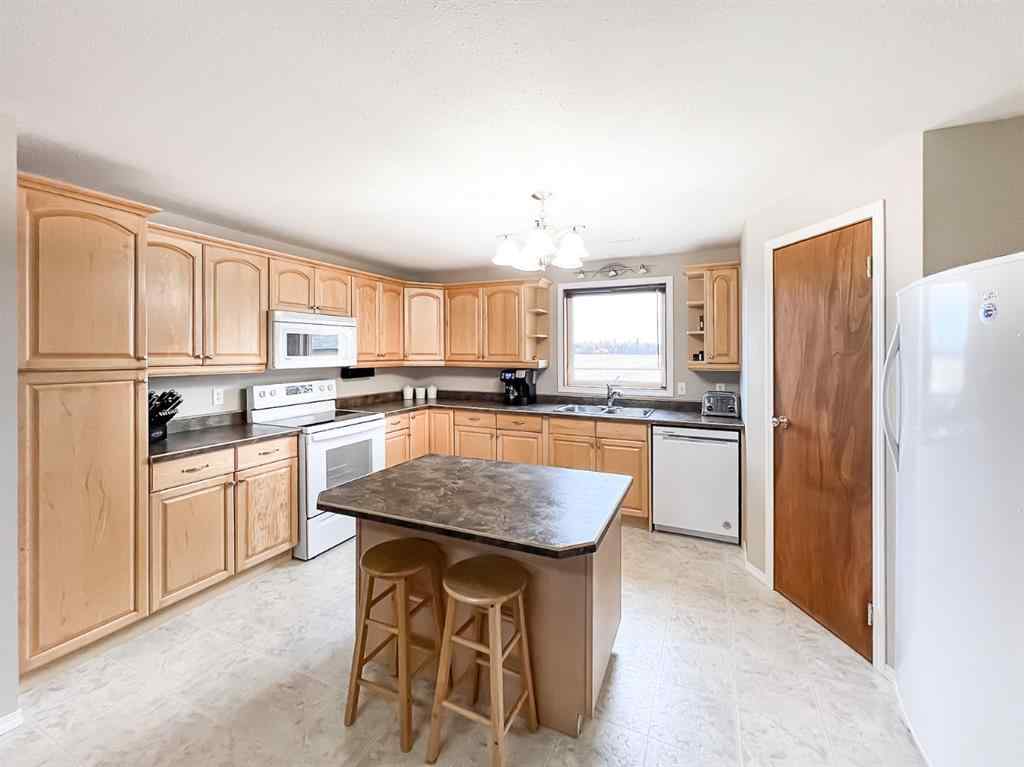 MLS® A2172275 - 79509 Highway 2   in NONE Rural Smoky River No. 130, M.D. of, Residential