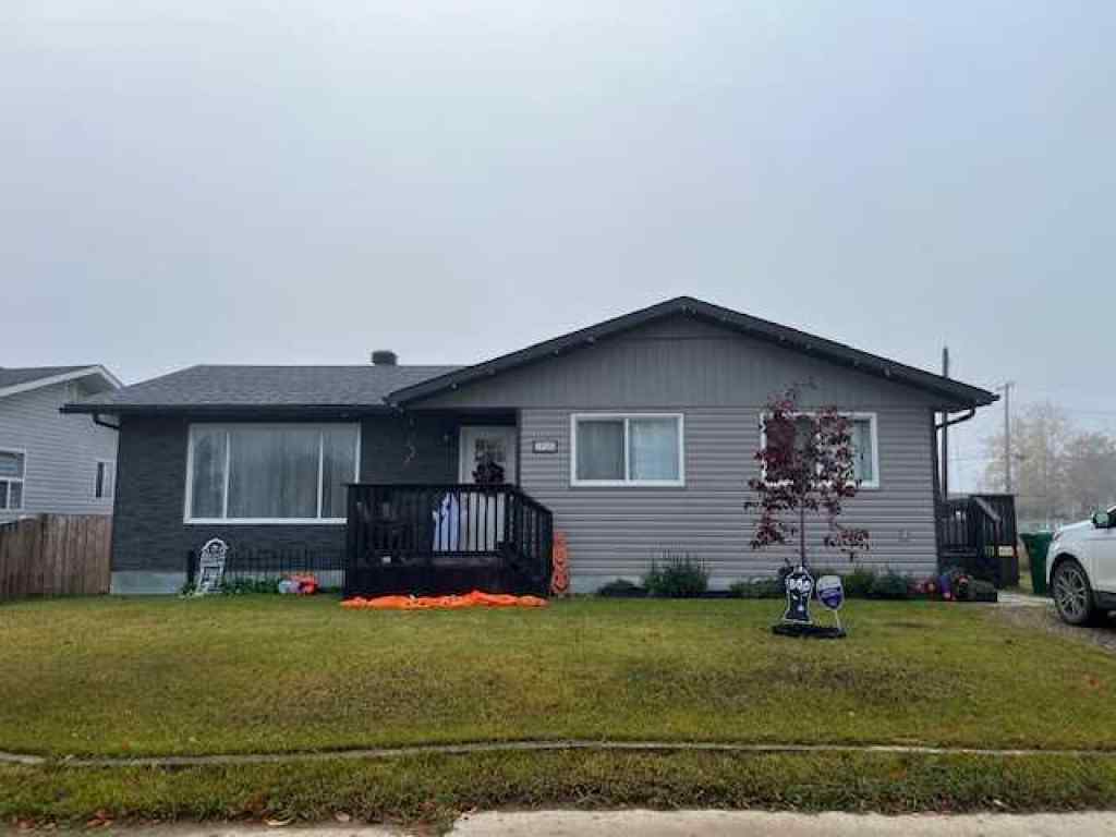 MLS® A2172281 - 10015 100 Street  in NONE High Level, Residential