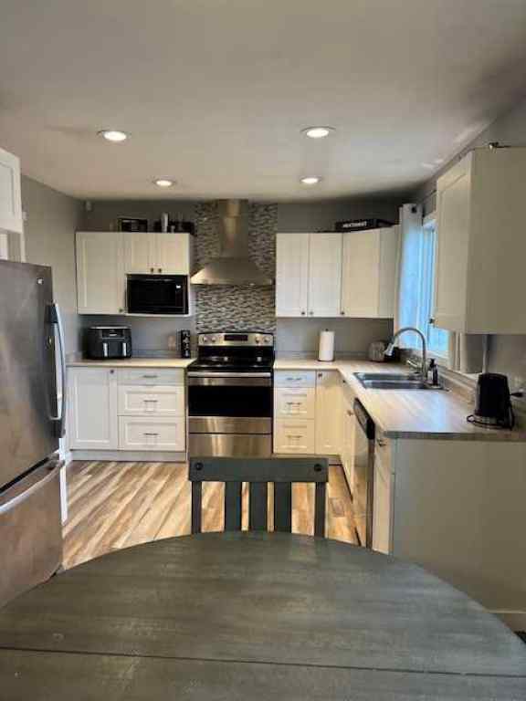 MLS® A2172281 - 10015 100 Street  in NONE High Level, Residential