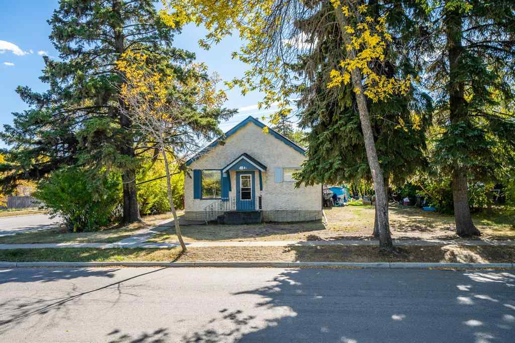 MLS® A2172344 - 4801 46 Street  in Central Business District Lloydminster, Residential