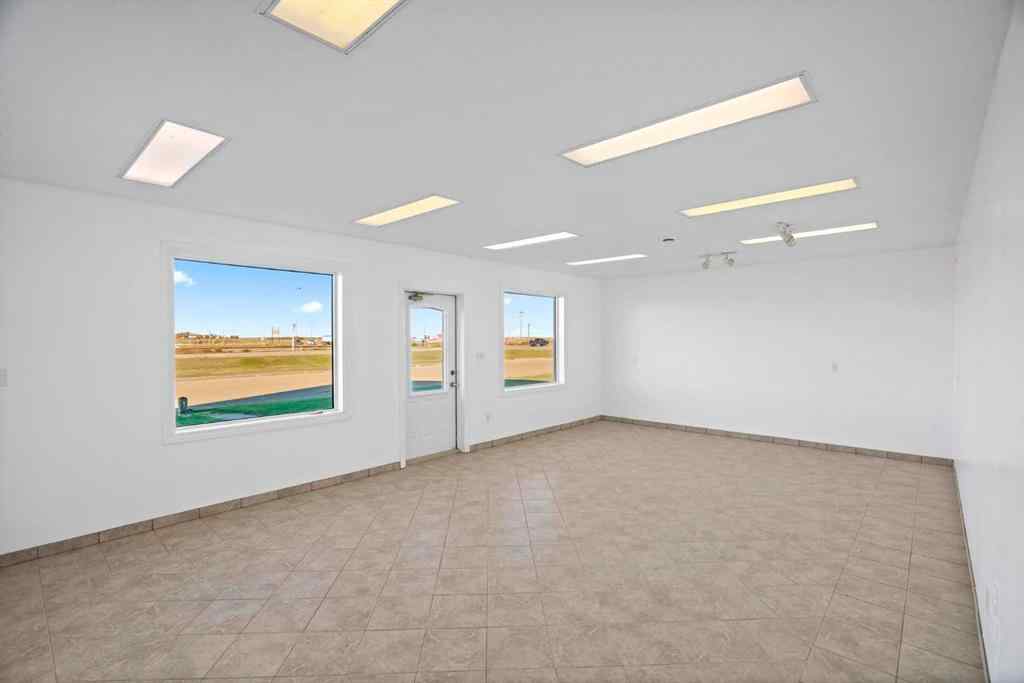 MLS® A2172705 - 4205 51 A Street  in Killam Killam, Commercial