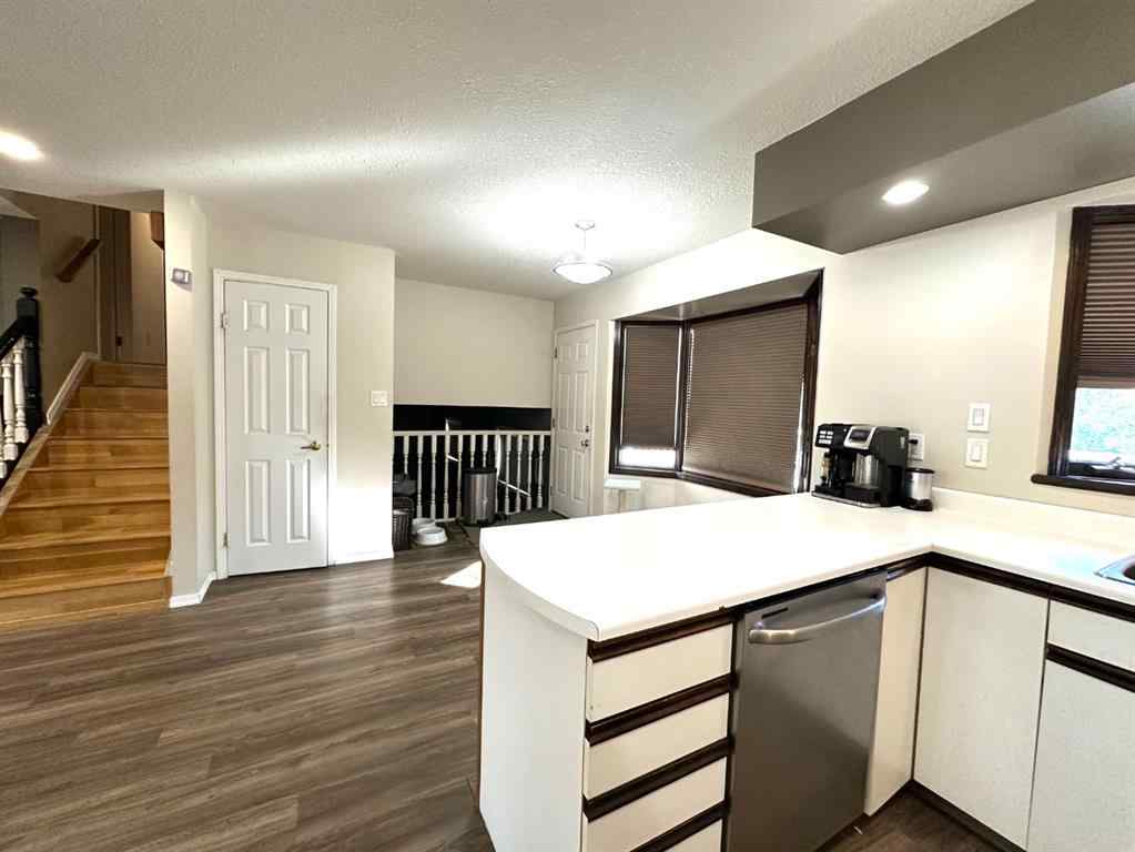 MLS® A2172817 - 206 4 Avenue N in Marwayne Marwayne, Residential