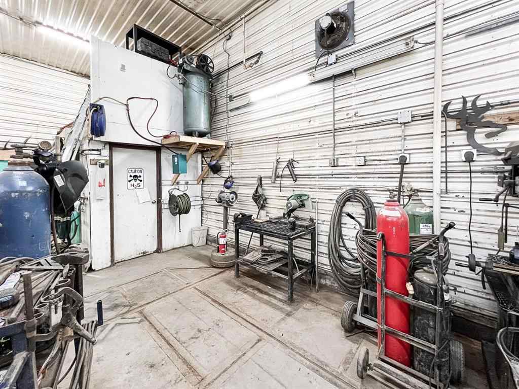 MLS® A2173351 - 4 1 Avenue NW in NONE Falher, Commercial