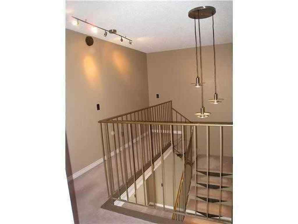 MLS® A2173562 - Unit #913 4944 Dalton Drive NW in Dalhousie Calgary, Residential