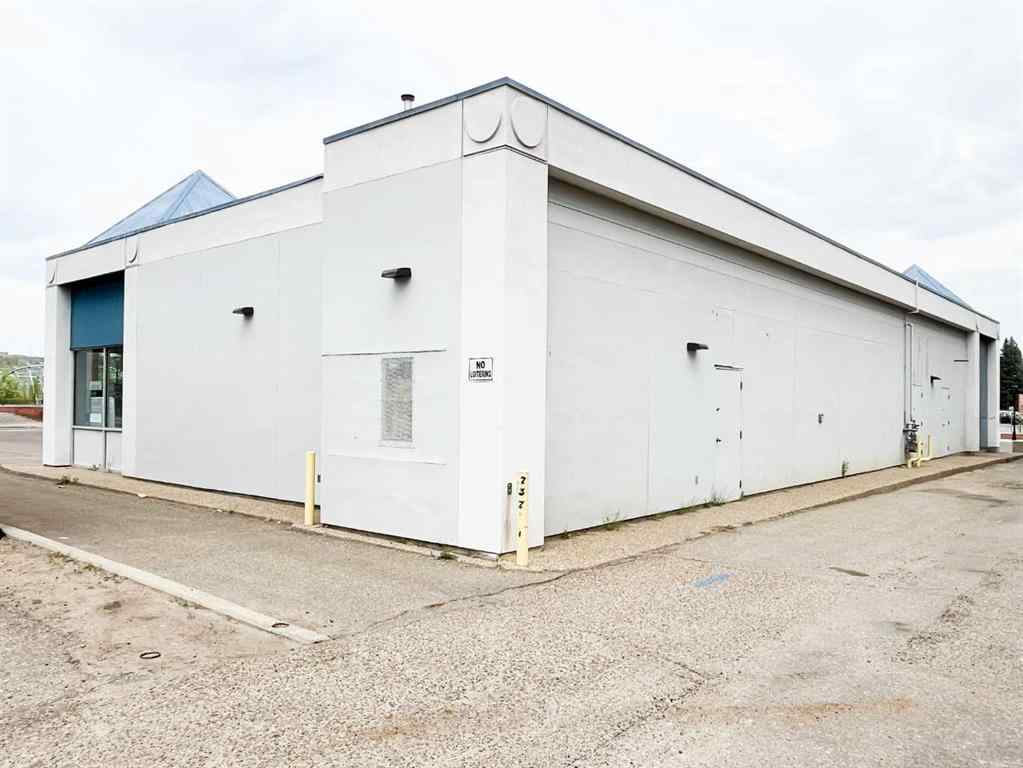 MLS® A2173786 - Unit #Unit A 102 6 Avenue SE in SE Hill Medicine Hat, Commercial