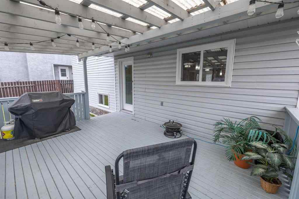 MLS® A2174138 - 5237 16 Avenue   in Edson Edson, Residential