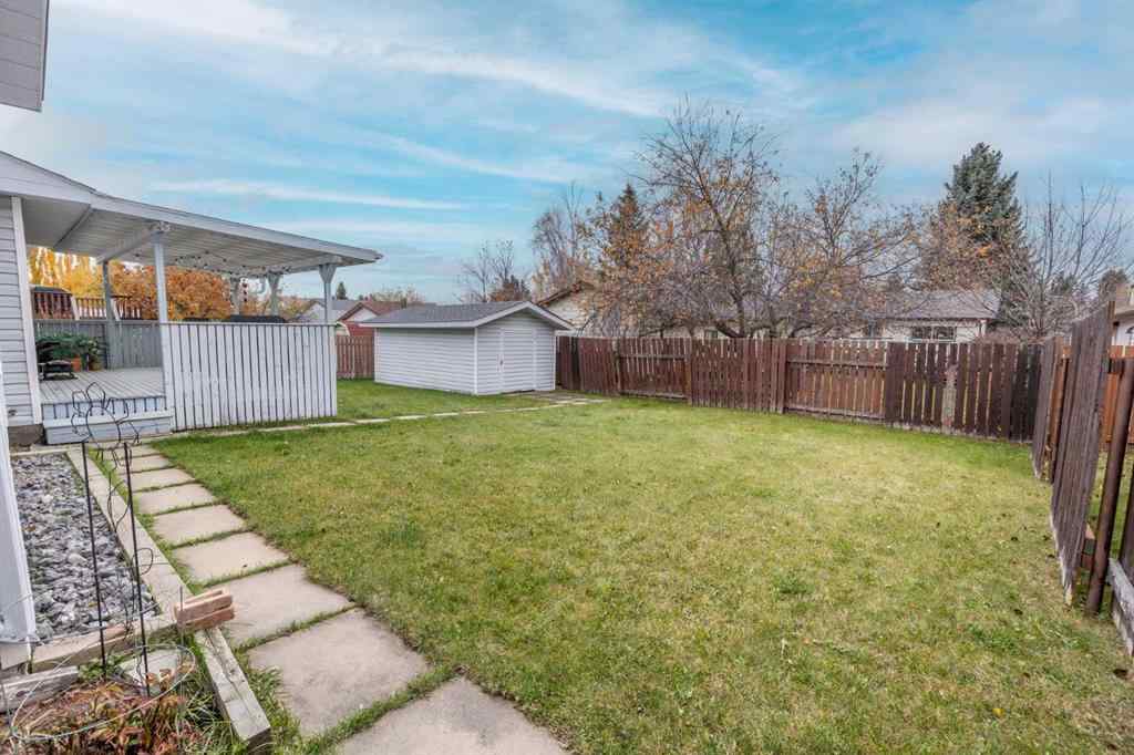 MLS® A2174138 - 5237 16 Avenue   in Edson Edson, Residential