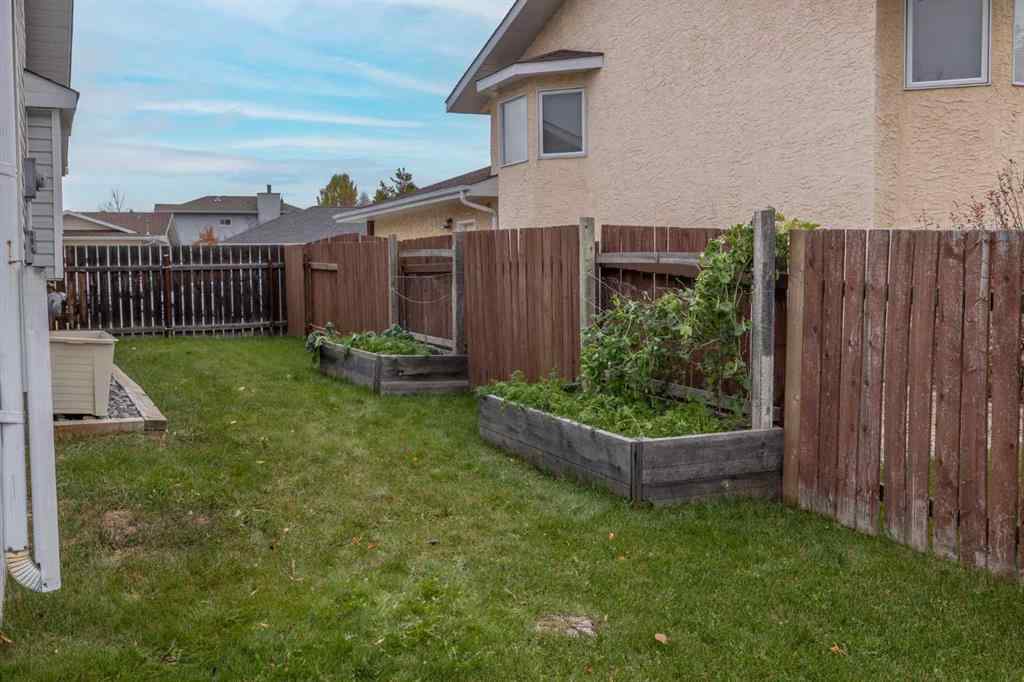 MLS® A2174138 - 5237 16 Avenue   in Edson Edson, Residential