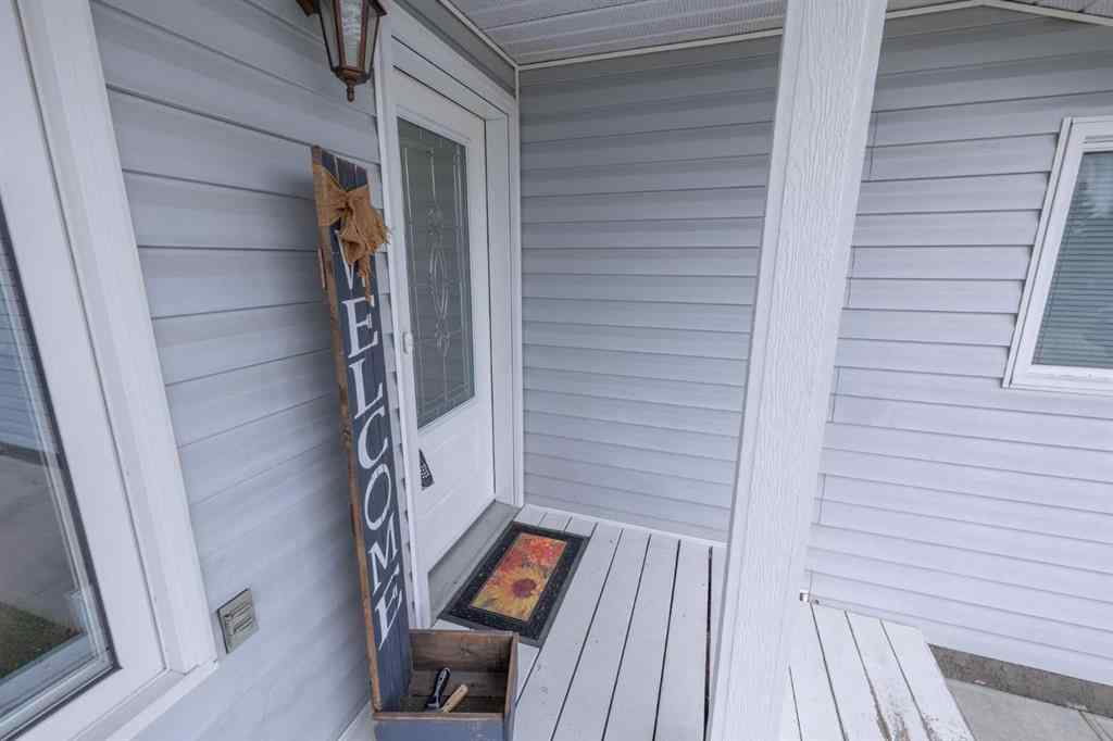 MLS® A2174138 - 5237 16 Avenue   in Edson Edson, Residential