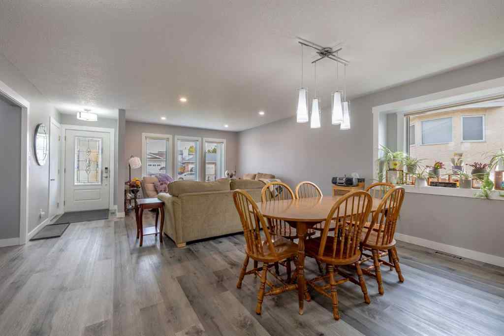 MLS® A2174138 - 5237 16 Avenue   in Edson Edson, Residential