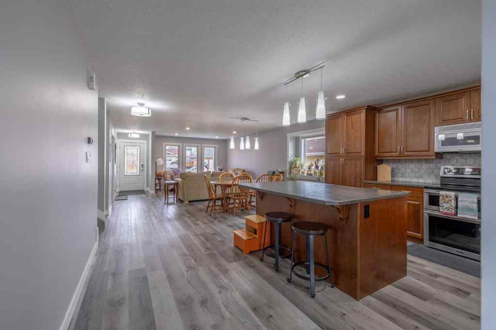 MLS® A2174138 - 5237 16 Avenue   in Edson Edson, Residential