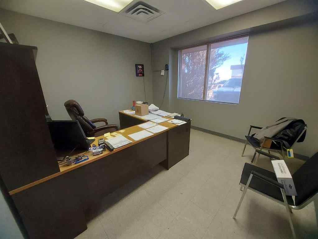MLS® A2174481 - Unit #37 27123 Highway 597   in Burbank Industrial Park Rural Lacombe County, Commercial