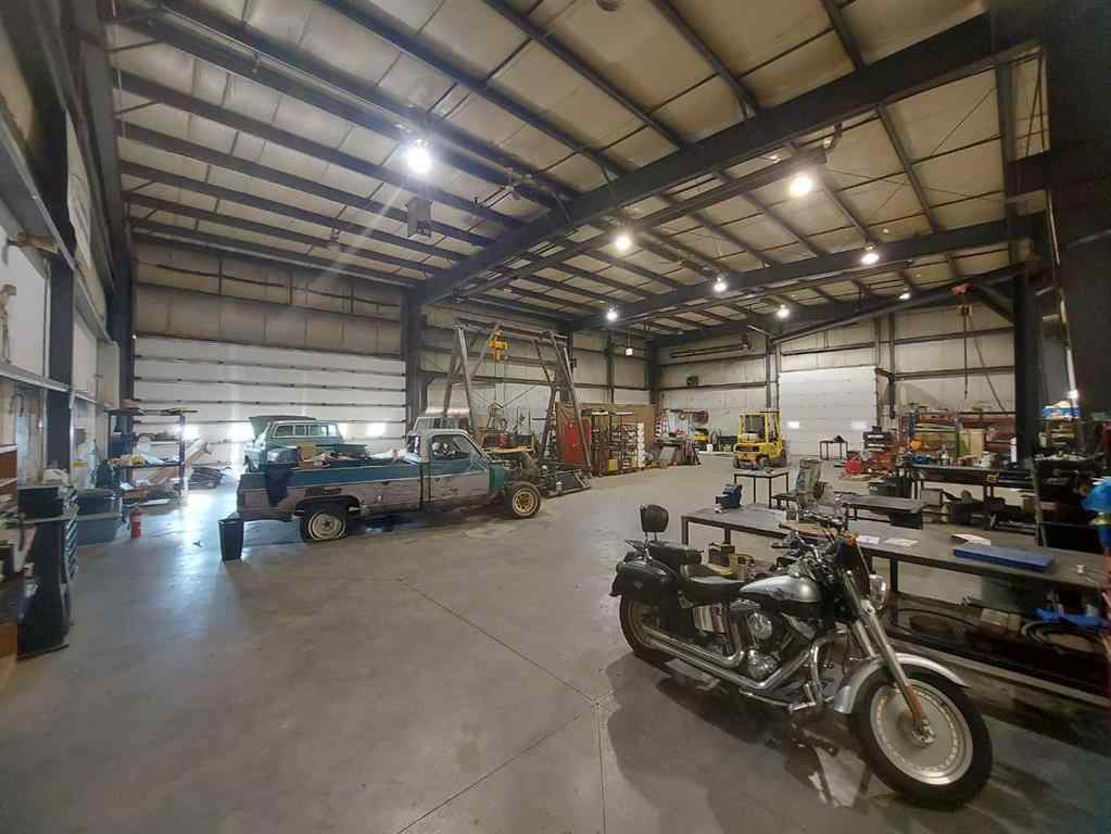 MLS® A2174481 - Unit #37 27123 Highway 597   in Burbank Industrial Park Rural Lacombe County, Commercial