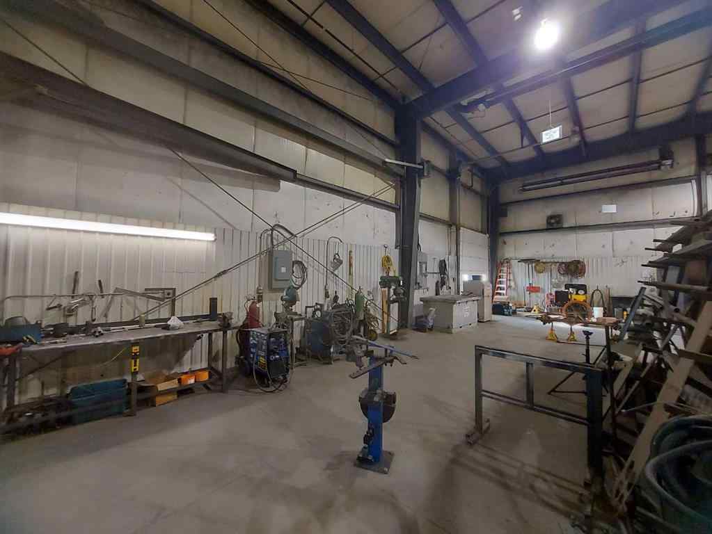 MLS® A2174483 - Unit #37 27123 Highway 597   in Burbank Industrial Park Rural Lacombe County, Commercial