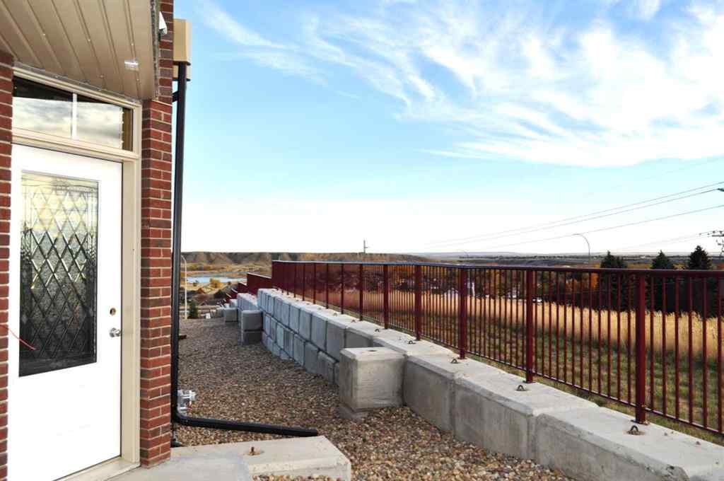MLS® A2174551 - 34 Palisades Way NE in Terrace Medicine Hat, Residential